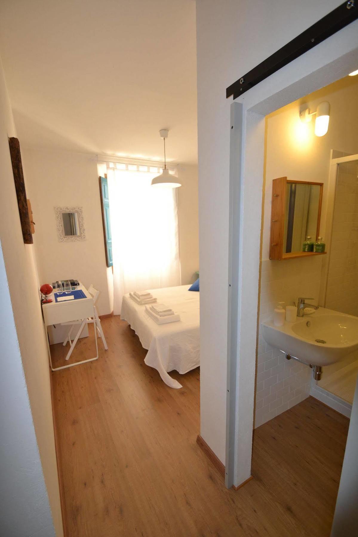 Il Bandito Re Otel Nuoro  Dış mekan fotoğraf