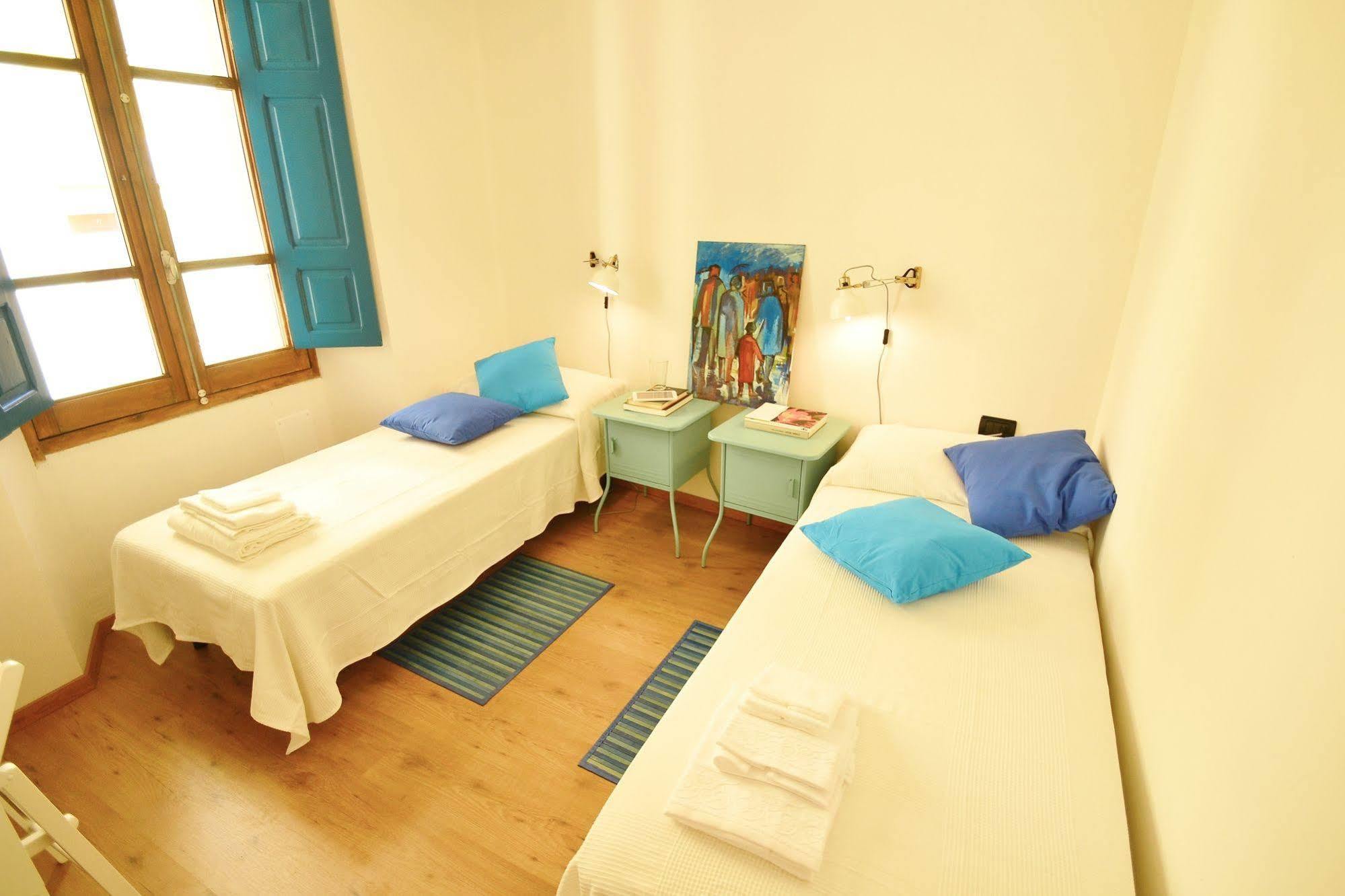 Il Bandito Re Otel Nuoro  Dış mekan fotoğraf